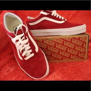 Red suede woman Vans